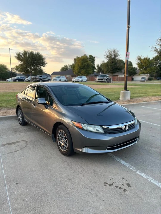 2012 Honda Civic 9th Gen - Image 4 of 15