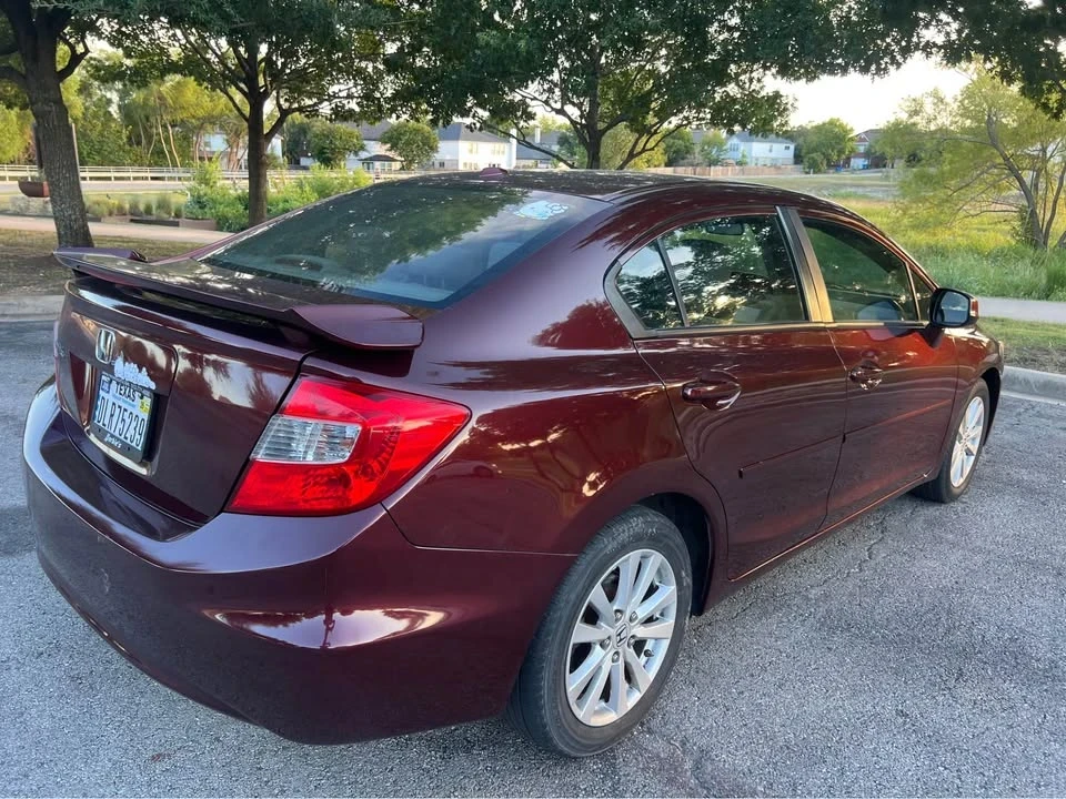 2012 Honda Civic 9th Gen - Image 5 of 13
