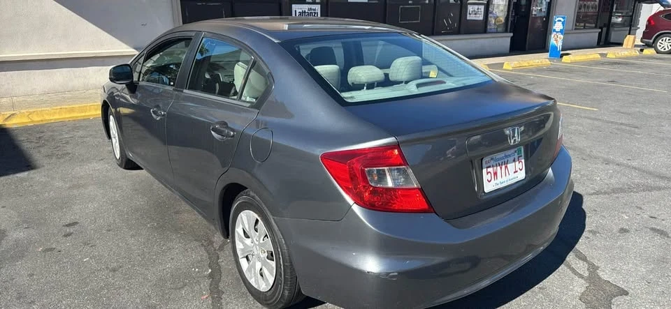 2012 Honda Civic 9th Gen - Image 18 of 19