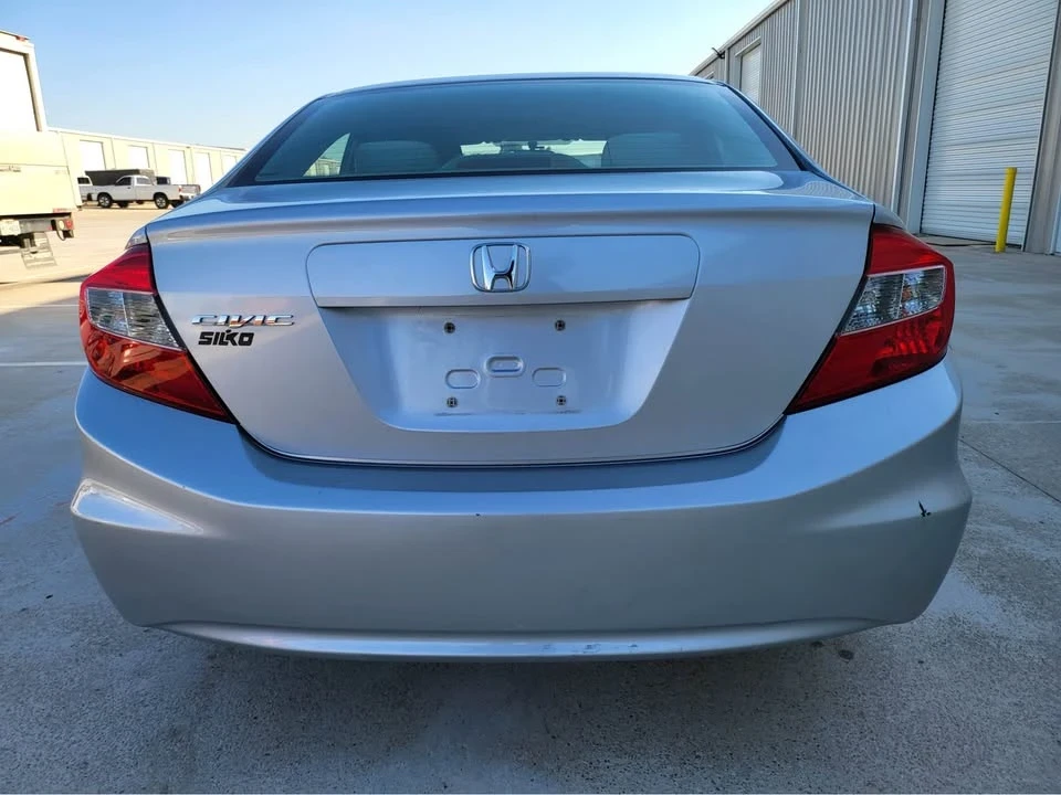 2012 Honda Civic 9th Gen - Image 2 of 20