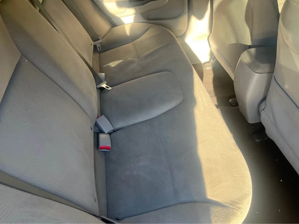 2012 Honda Civic 9th Gen - Image 9 of 15