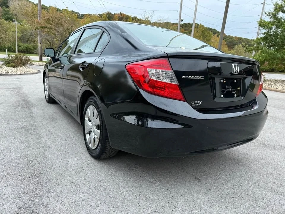 2012 Honda Civic 9th Gen - Image 5 of 12