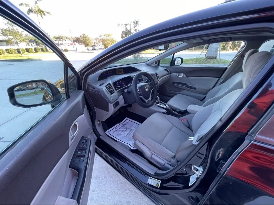 2012 Honda Civic 9th Gen - Image 7 of 18