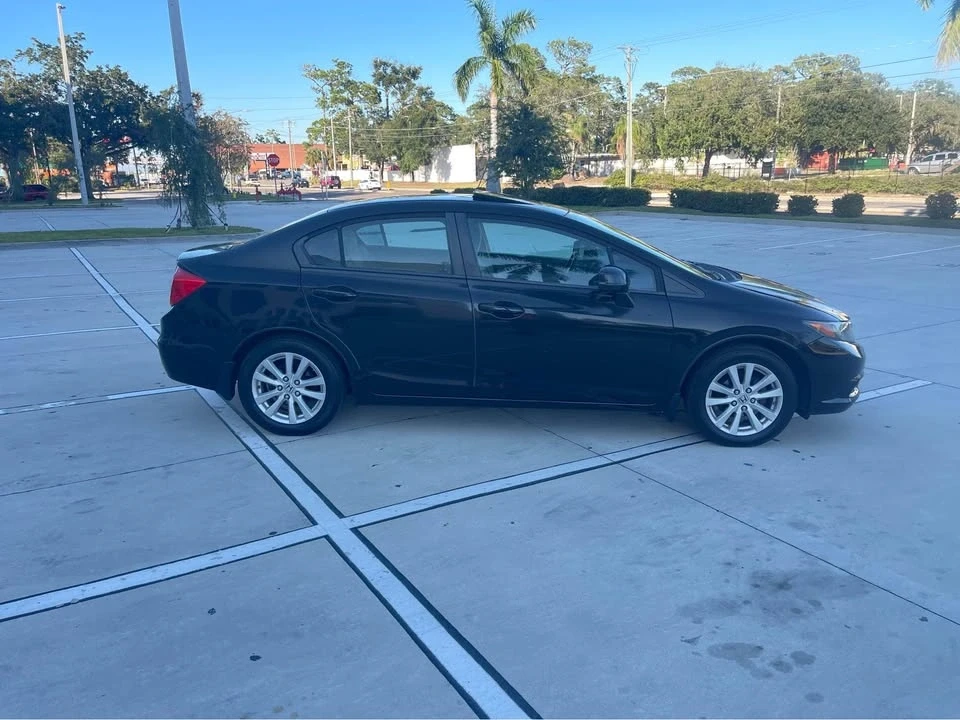 2012 Honda Civic 9th Gen - Image 17 of 18