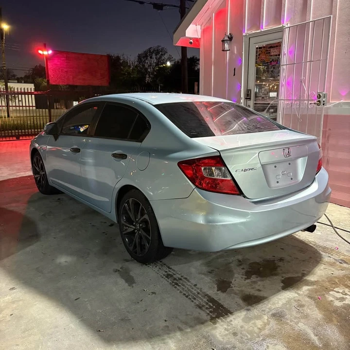2012 Honda Civic 9th Gen - Image 5 of 8