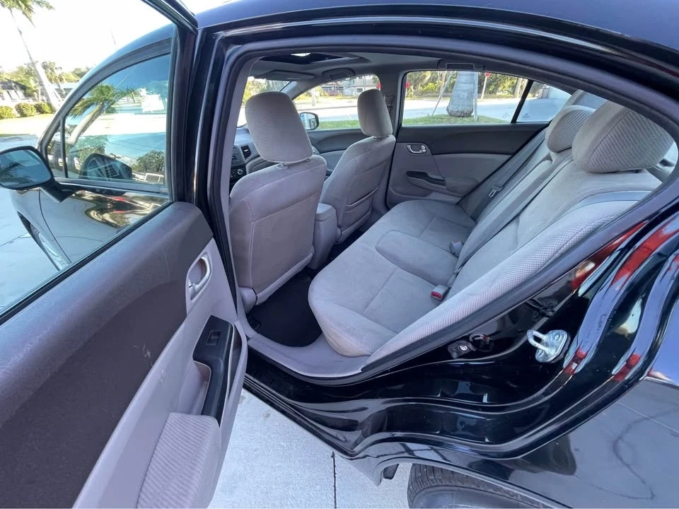 2012 Honda Civic 9th Gen - Image 8 of 18