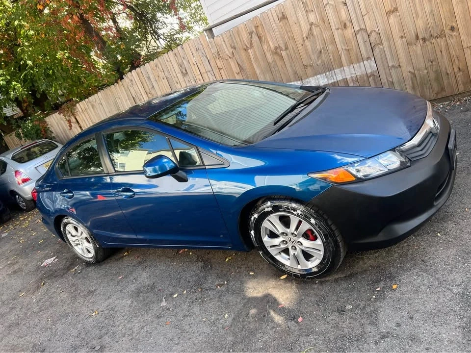 2012 Honda Civic 9th Gen - Image 2 of 11