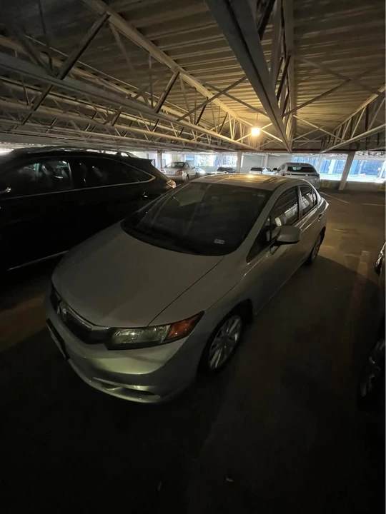 2012 Honda Civic 9th Gen - Image 2 of 6