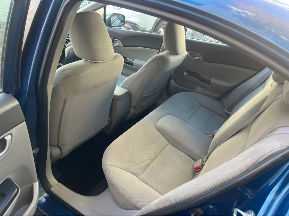 2012 Honda Civic 9th Gen - Image 8 of 11