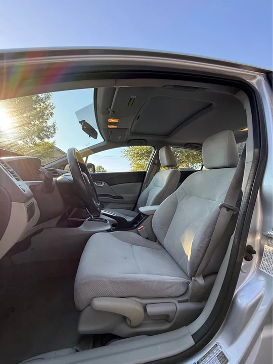2012 Honda Civic 9th Gen - Image 11 of 16