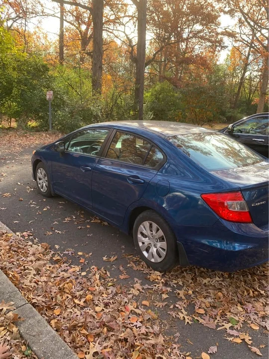 2012 Honda Civic 9th Gen - Image 2 of 8