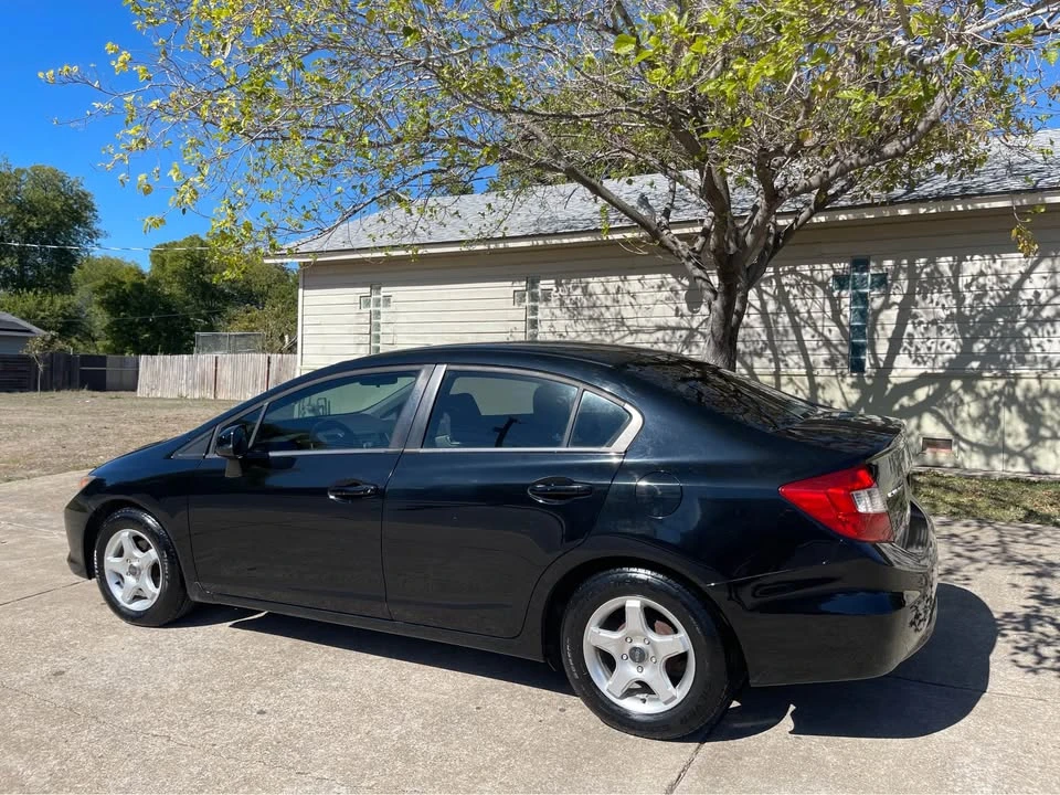2012 Honda Civic 9th Gen - Image 13 of 17