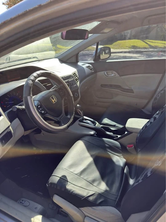 2012 Honda Civic 9th Gen - Image 4 of 6
