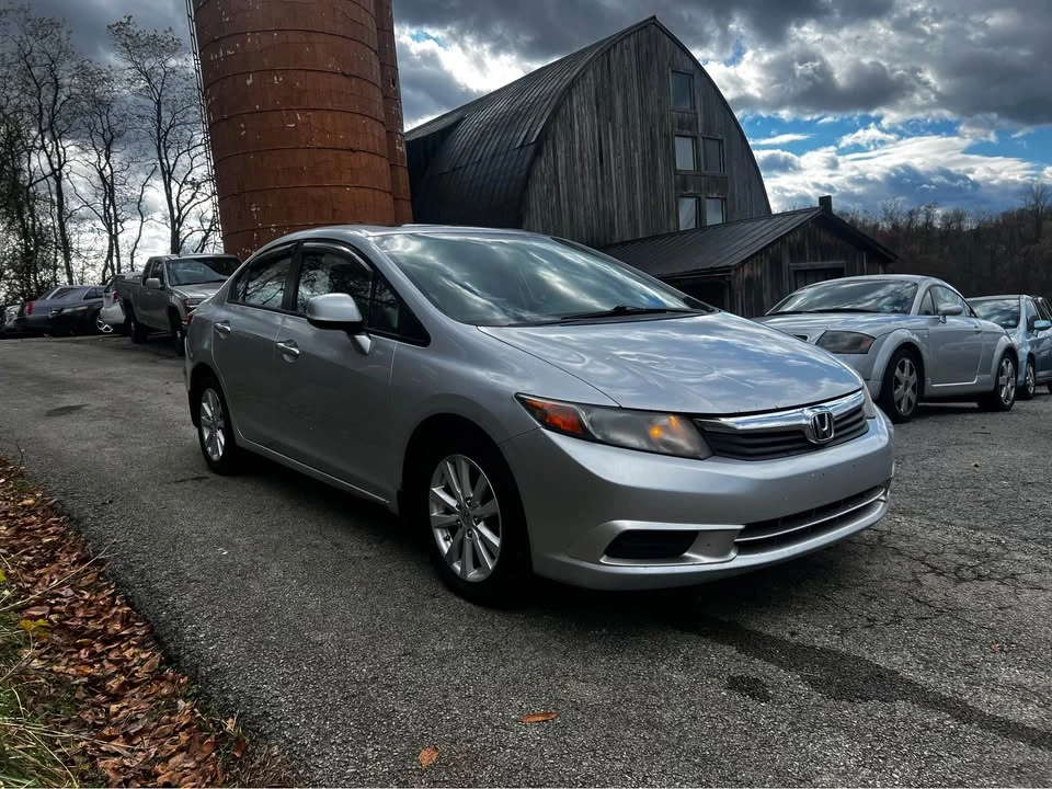 2012 Honda Civic 9th Gen - Image 7 of 17