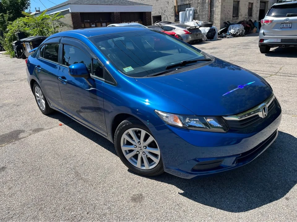 2012 Honda Civic 9th Gen - Image 2 of 13