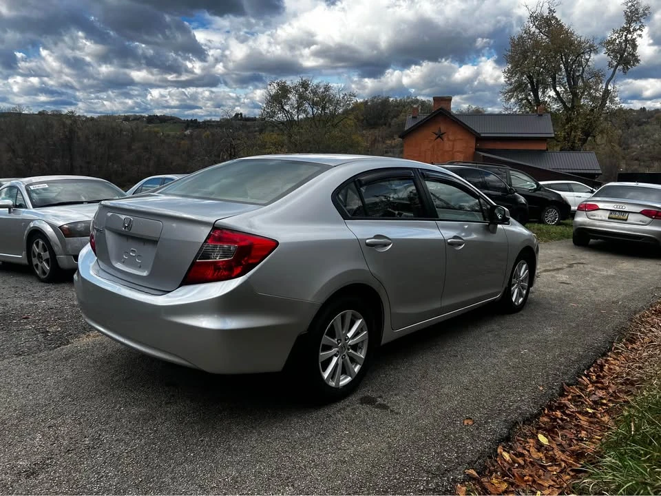 2012 Honda Civic 9th Gen - Image 5 of 17