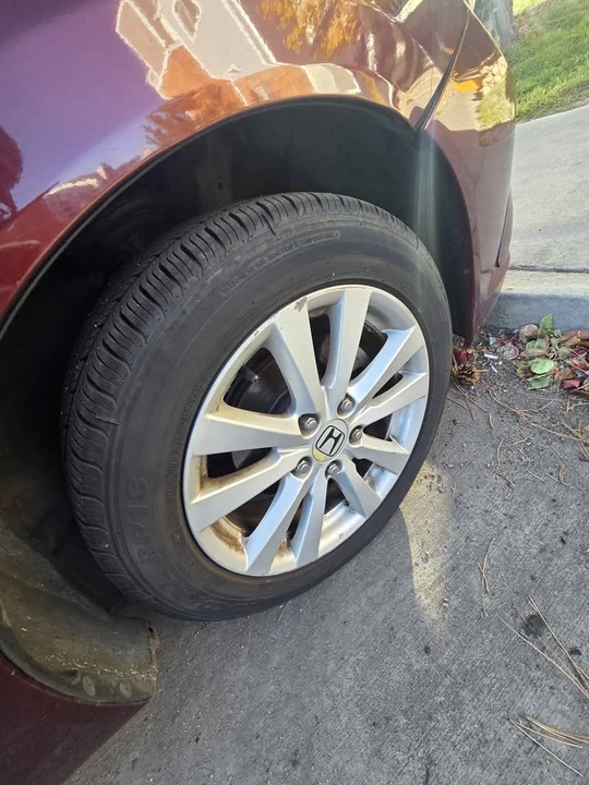 2012 Honda Civic 9th Gen - Image 6 of 14