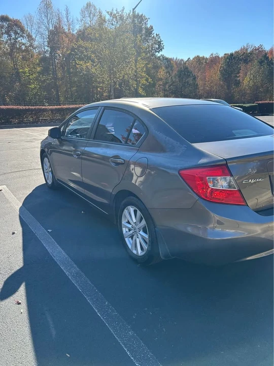 2012 Honda Civic 9th Gen - Image 6 of 10