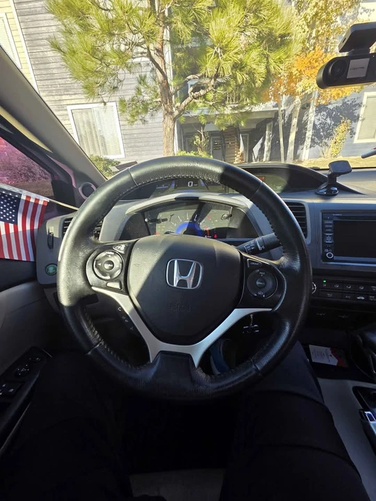 2012 Honda Civic 9th Gen - Image 2 of 14