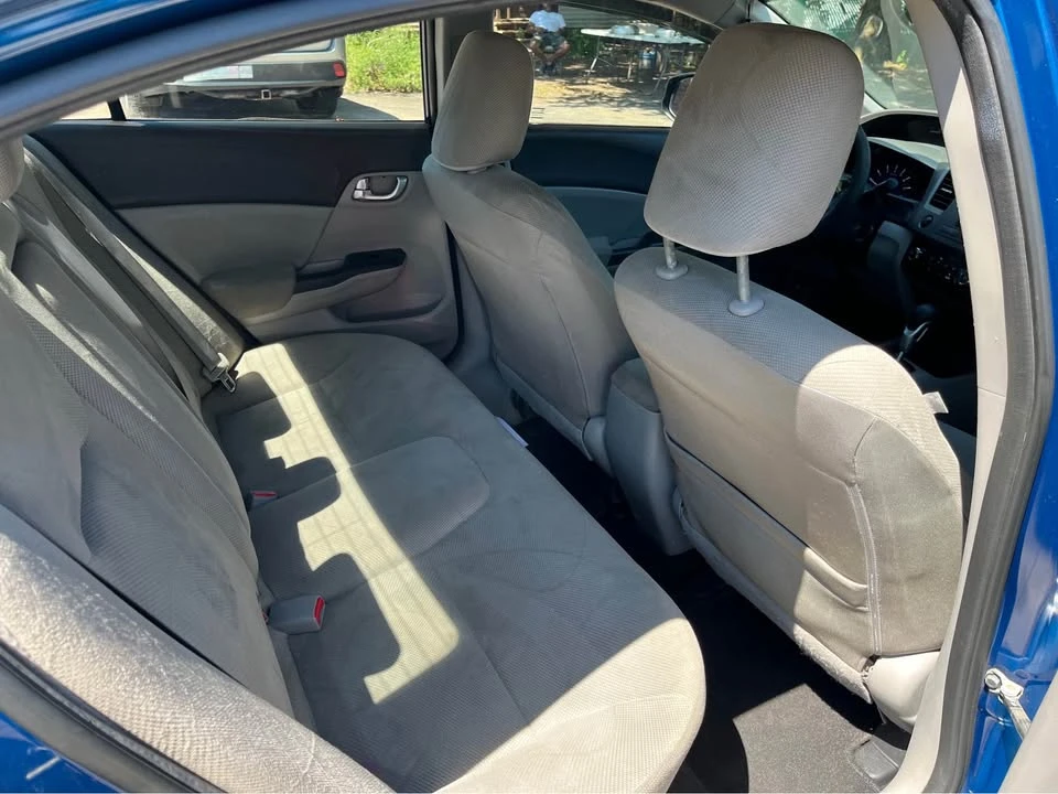 2012 Honda Civic 9th Gen - Image 7 of 13