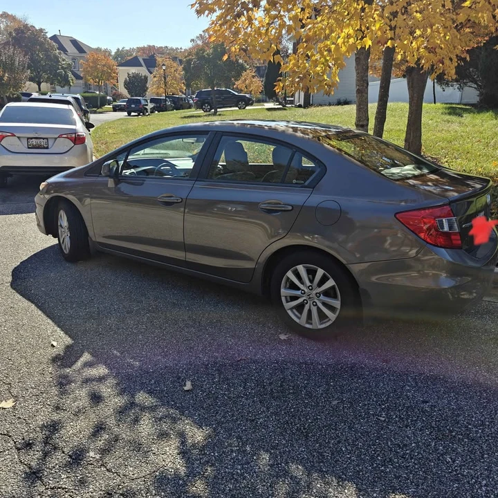 2012 Honda Civic 9th Gen - Image 4 of 13