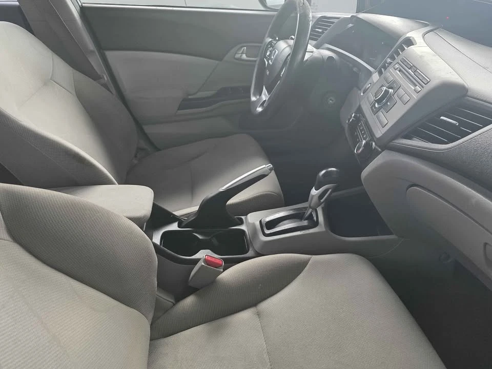 2012 Honda Civic 9th Gen - Image 5 of 6