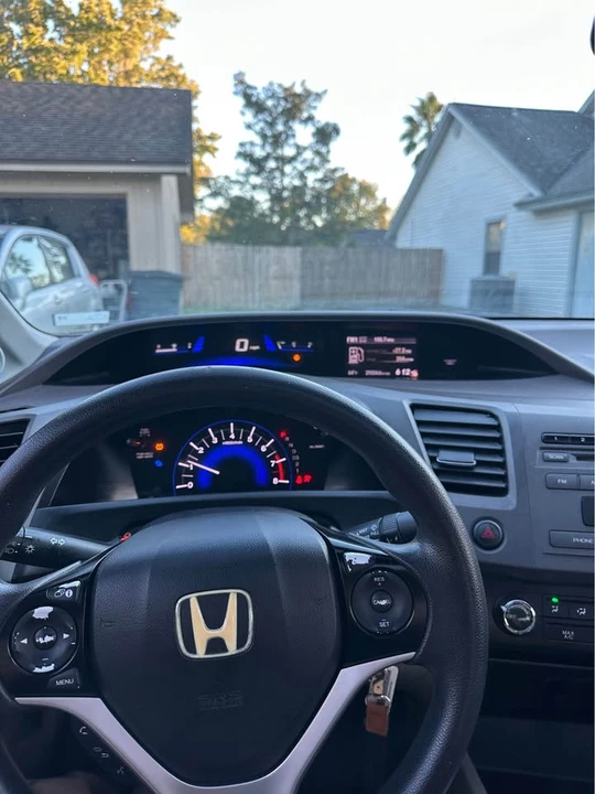 2012 Honda Civic 9th Gen - Image 11 of 16