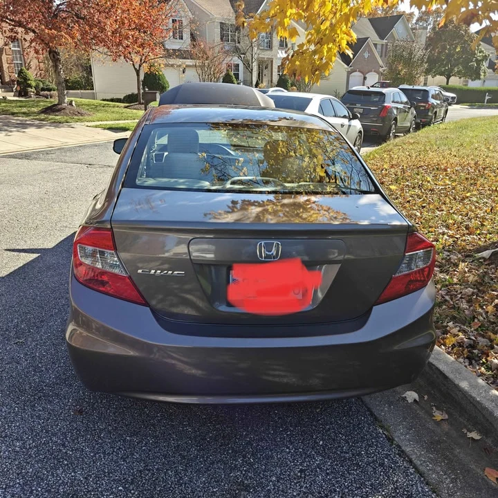 2012 Honda Civic 9th Gen - Image 2 of 13