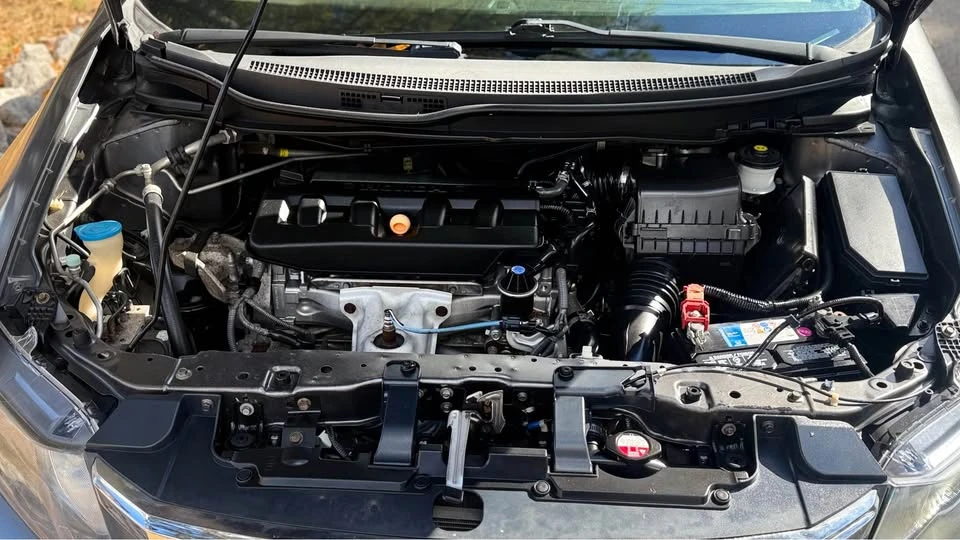 2012 Honda Civic 9th Gen - Image 5 of 6