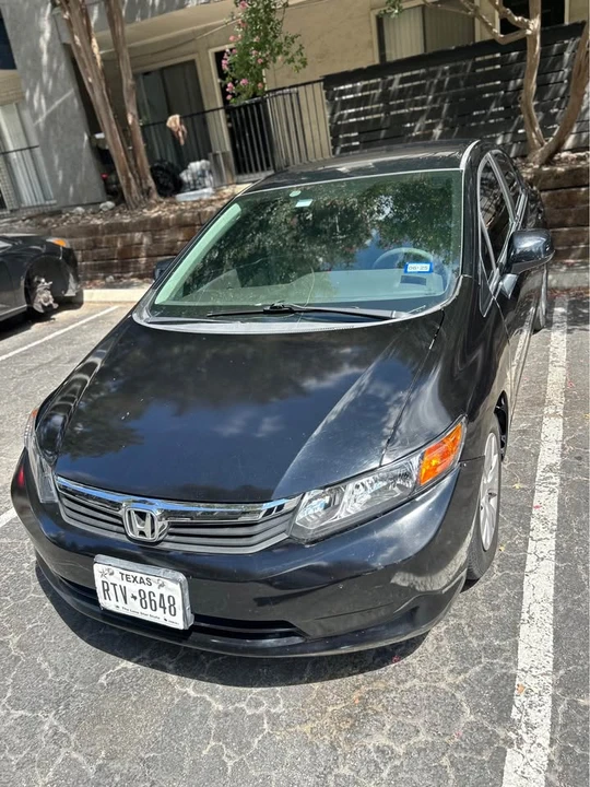 2012 Honda Civic 9th Gen - Image 3 of 5