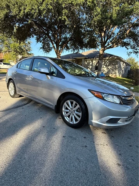 2012 Honda Civic 9th Gen - Image 4 of 16