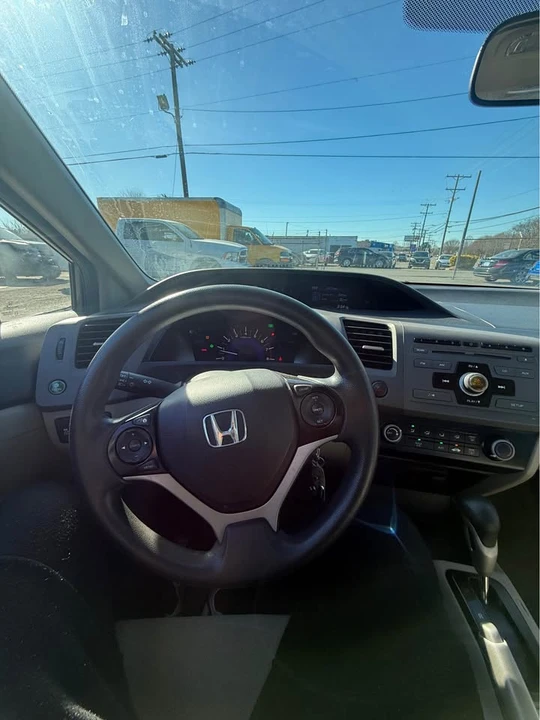 2012 Honda Civic 9th Gen - Image 7 of 9
