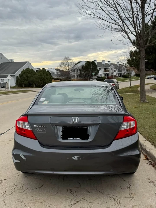 2012 Honda Civic 9th Gen - Image 5 of 8