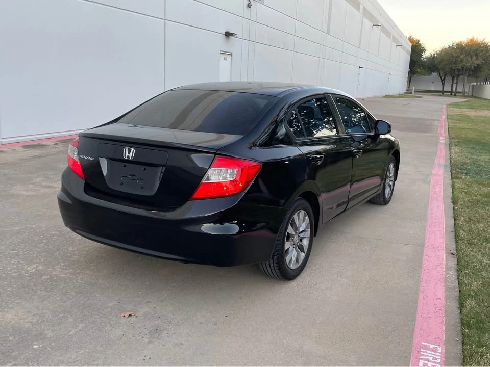 2012 Honda Civic 9th Gen - Image 4 of 8