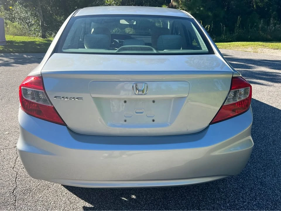 2012 Honda Civic 9th Gen - Image 4 of 11