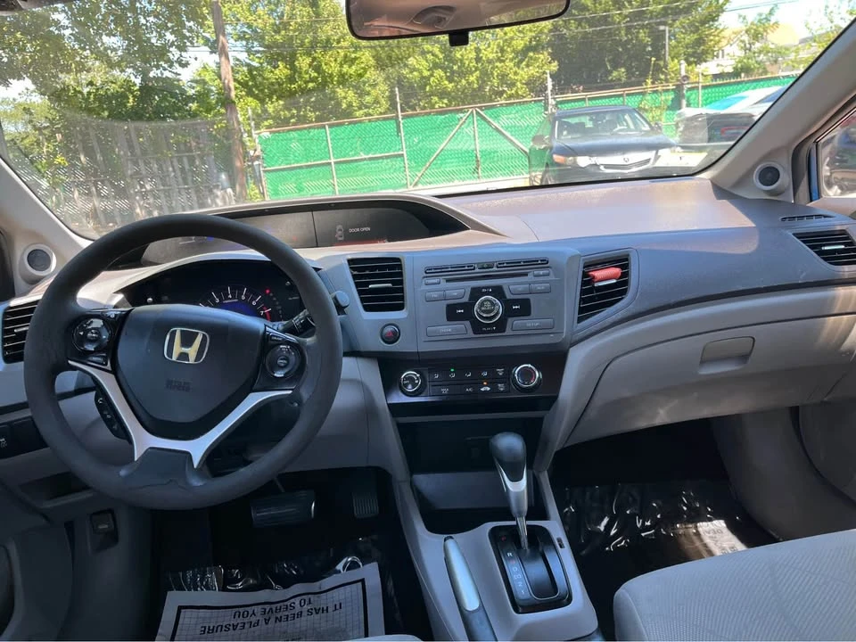 2012 Honda Civic 9th Gen - Image 7 of 10