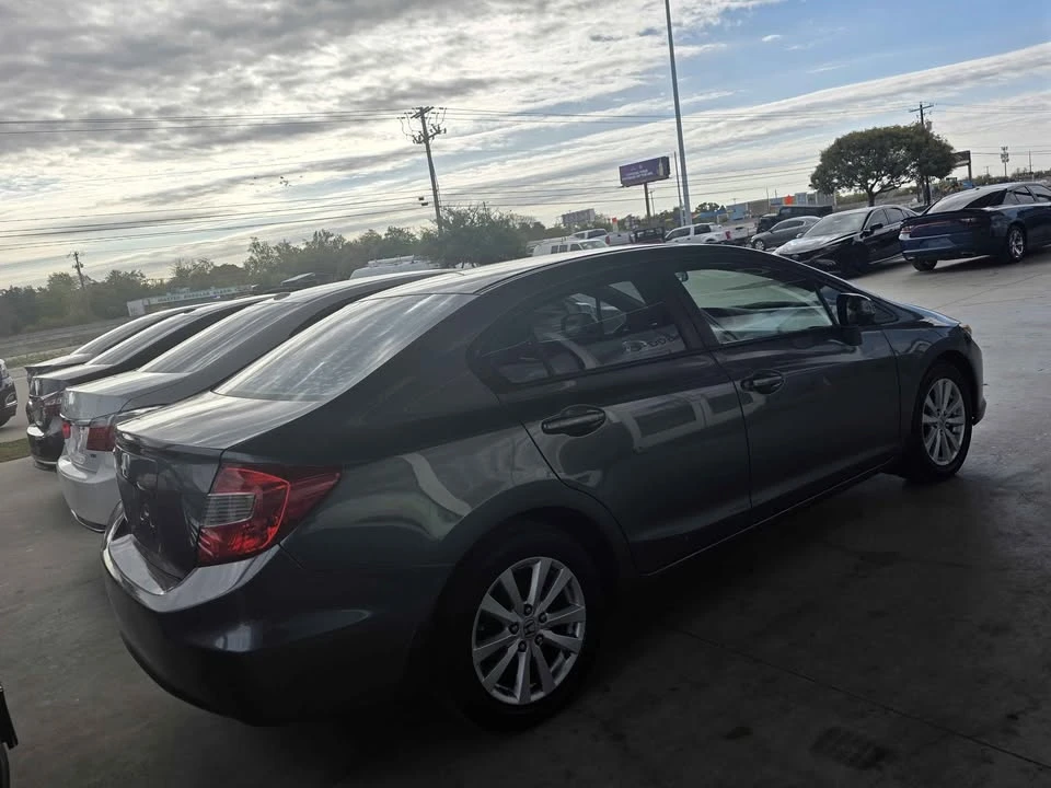 2012 Honda Civic 9th Gen - Image 2 of 6