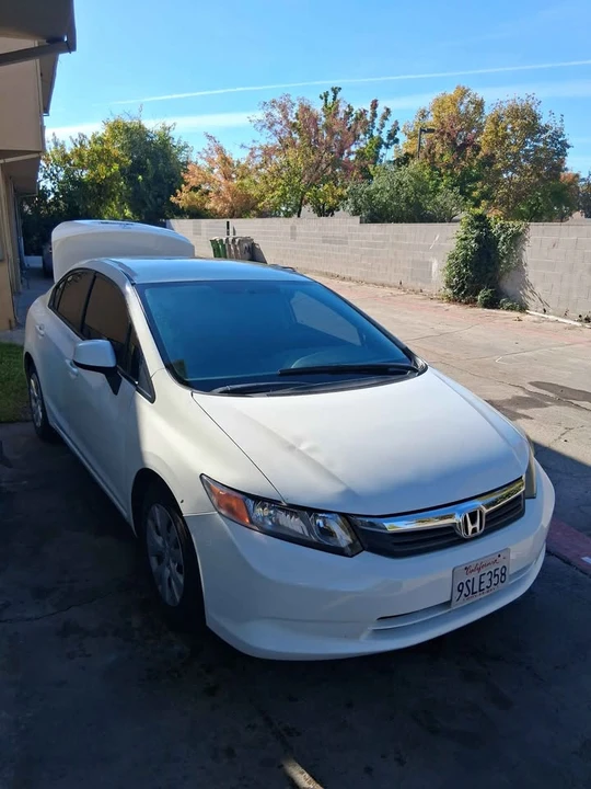 2012 Honda Civic 9th Gen - Image 2 of 17