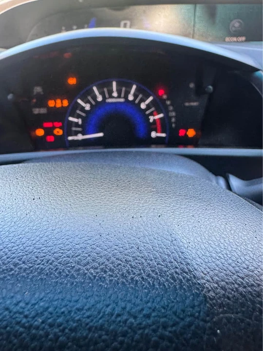 2012 Honda Civic 9th Gen - Image 2 of 5