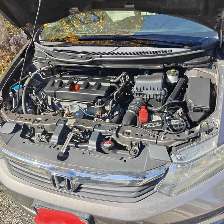 2012 Honda Civic 9th Gen - Image 5 of 13