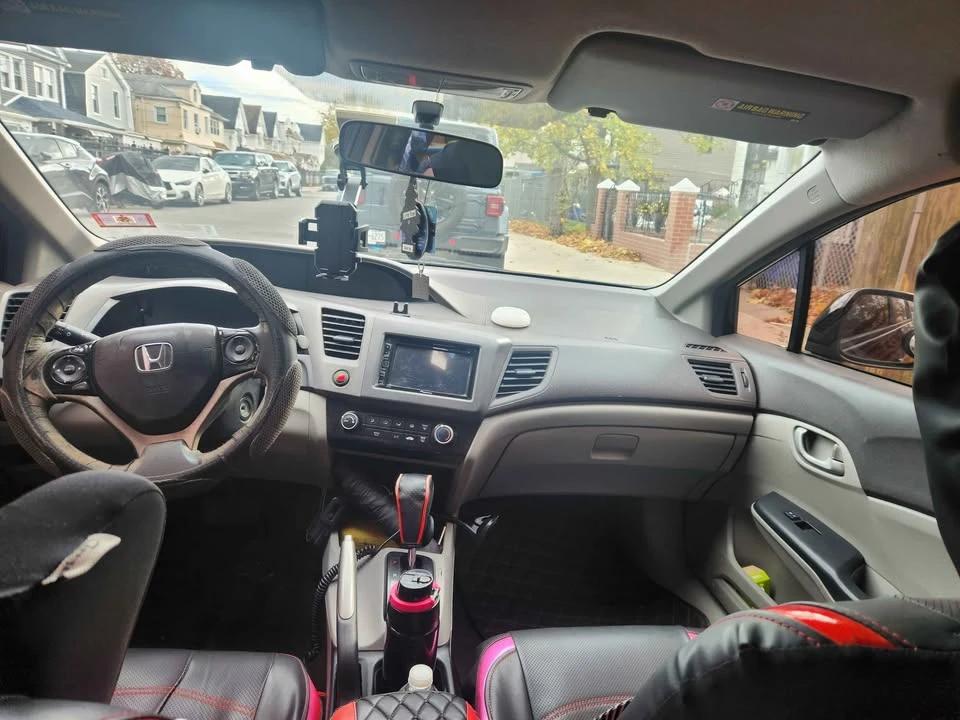 2012 Honda Civic 9th Gen - Image 4 of 5