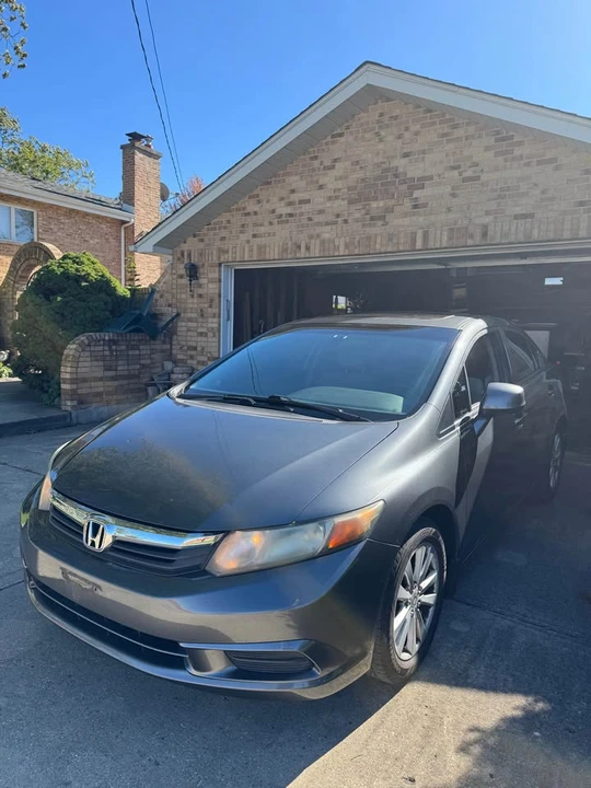 2012 Honda Civic 9th Gen - Image 5 of 6