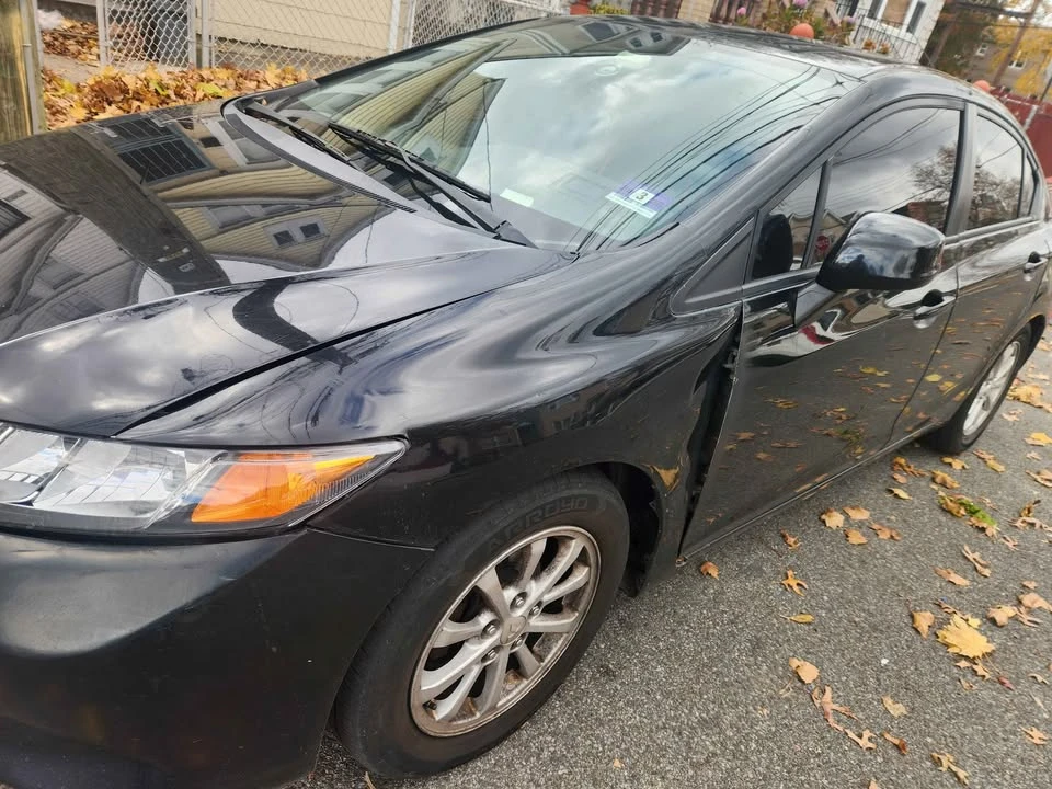 2012 Honda Civic 9th Gen - Image 2 of 5