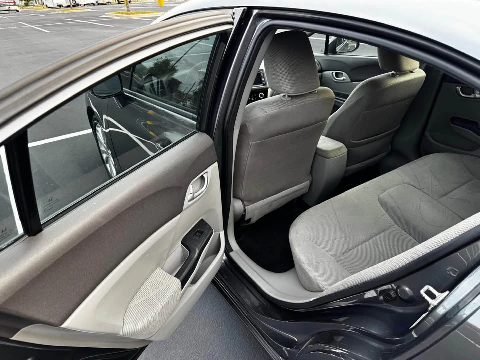2012 Honda Civic 9th Gen - Image 8 of 13