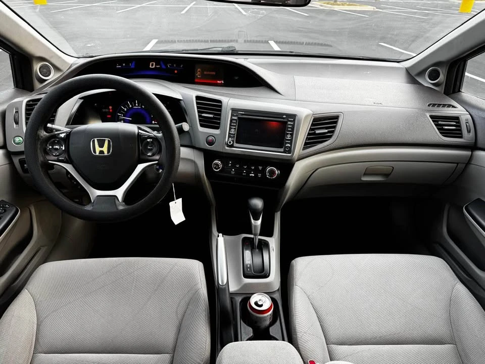 2012 Honda Civic 9th Gen - Image 6 of 13