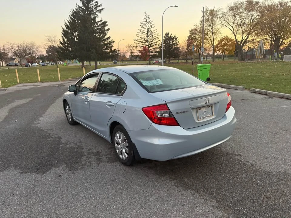 2012 Honda Civic 9th Gen - Image 5 of 7