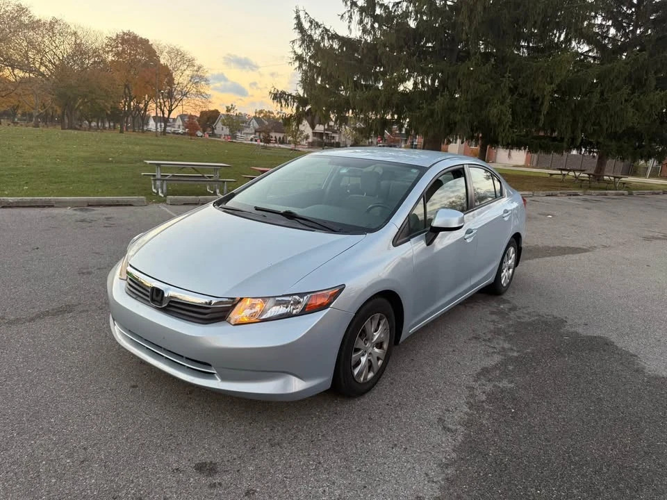 2012 Honda Civic 9th Gen - Image 3 of 7