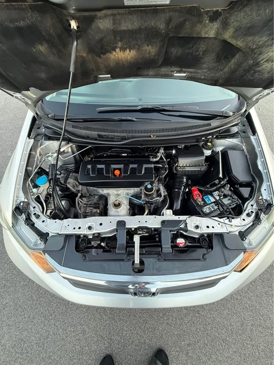 2012 Honda Civic 9th Gen - Image 3 of 16