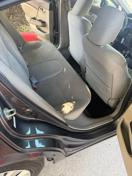 2012 Honda Civic 9th Gen - Image 2 of 3
