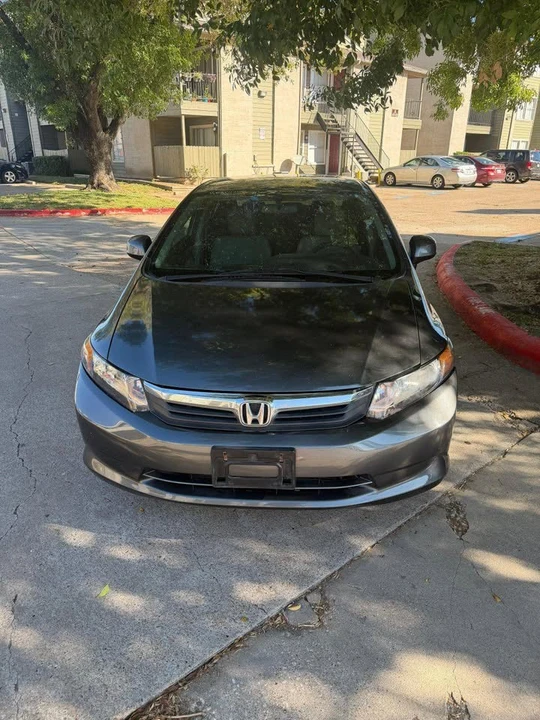 2012 Honda Civic 9th Gen - Image 3 of 3